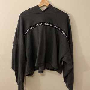 Under Armour Cropped Hoodie